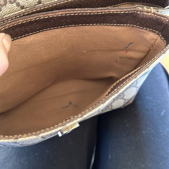 Authentic Gucci Crossbody - Picture 8 of 16